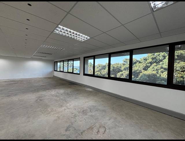 190M² OFFICE TO LET IN TYGER VALLEY